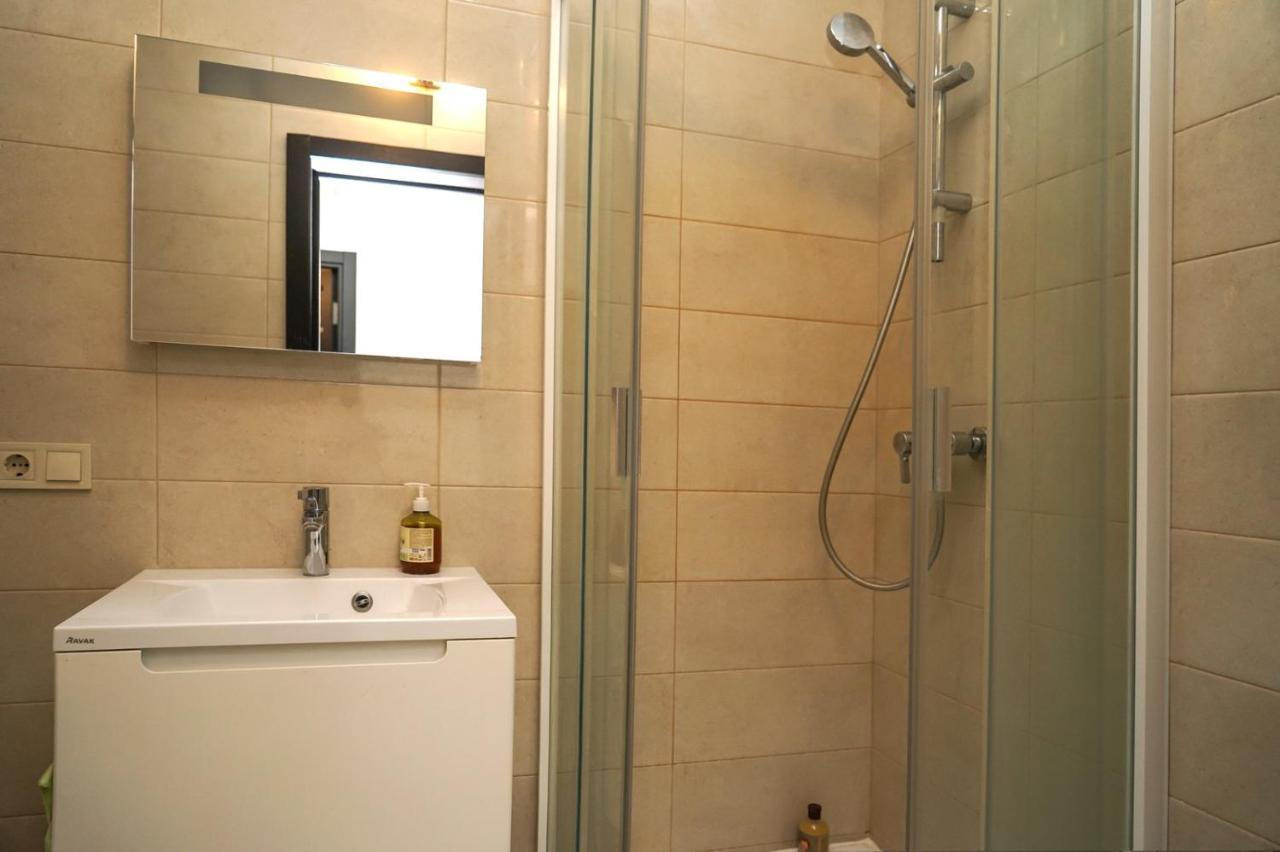 Apartment On Chornovola 27 Kyiv
